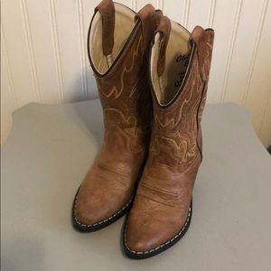 Little girls cowboy boots